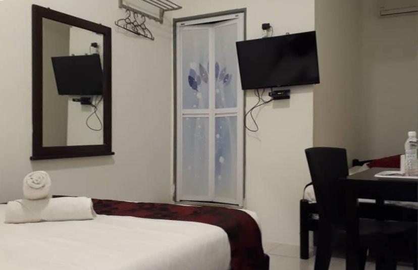 Max Ferringhi Hotel Batu Feringgi Εξωτερικό φωτογραφία