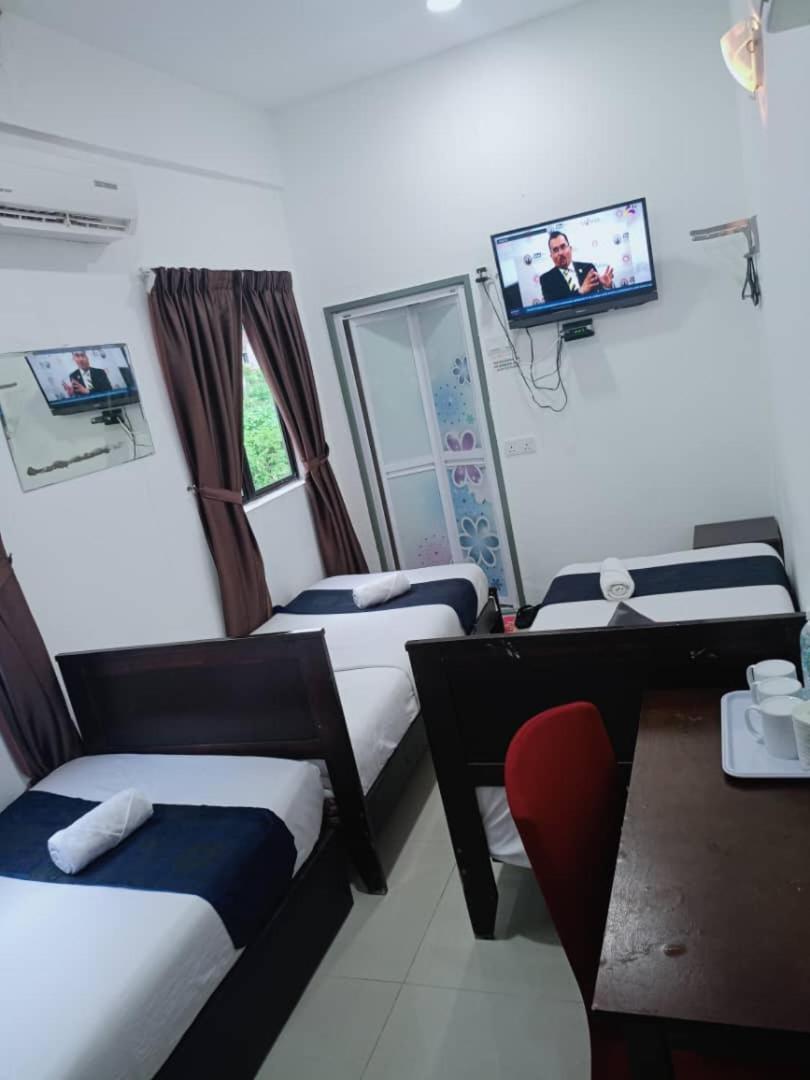 Max Ferringhi Hotel Batu Feringgi Εξωτερικό φωτογραφία