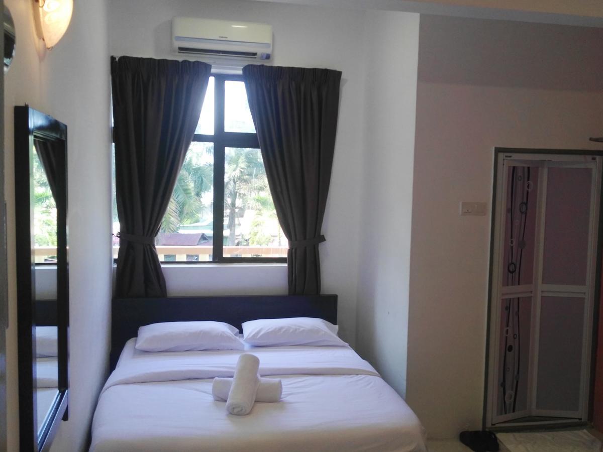 Max Ferringhi Hotel Batu Feringgi Εξωτερικό φωτογραφία