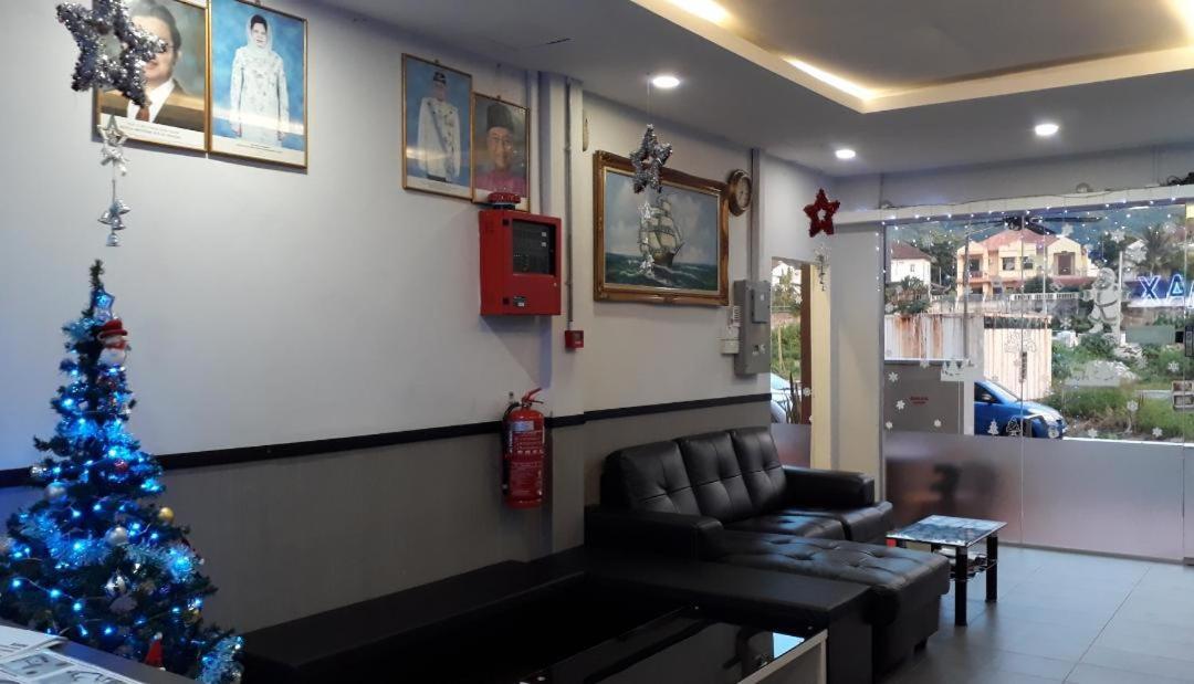 Max Ferringhi Hotel Batu Feringgi Εξωτερικό φωτογραφία